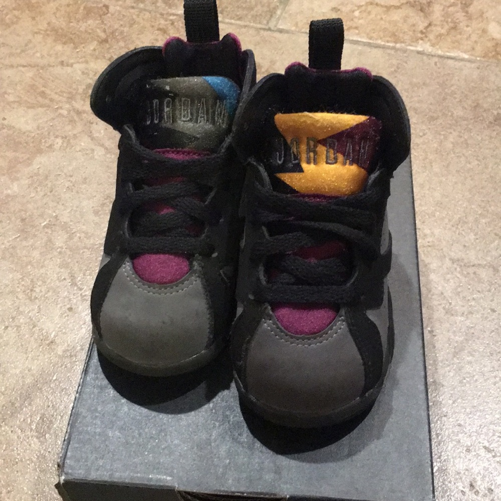 Jordan Retro 7
